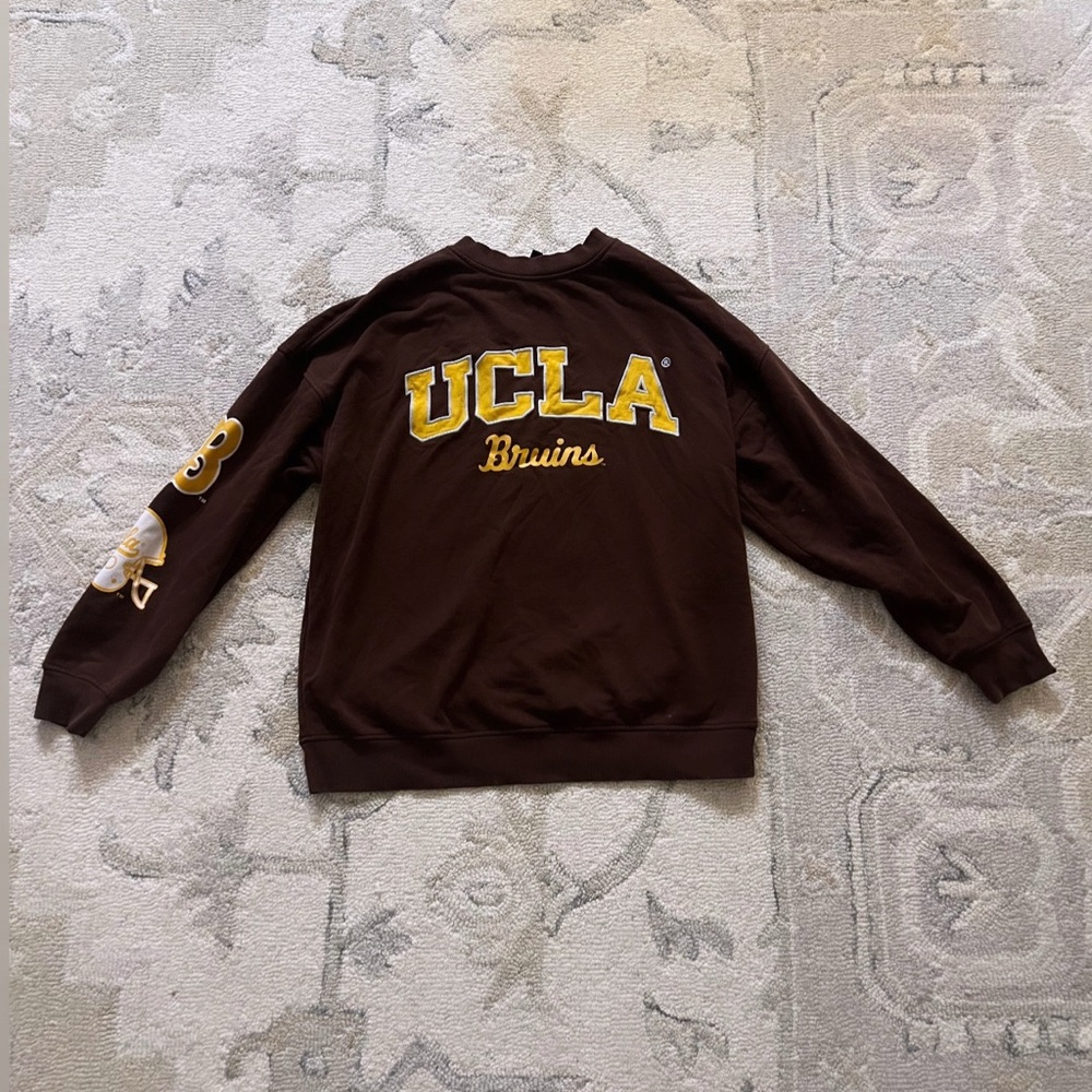 H&M Bruins oversized sweatshirt